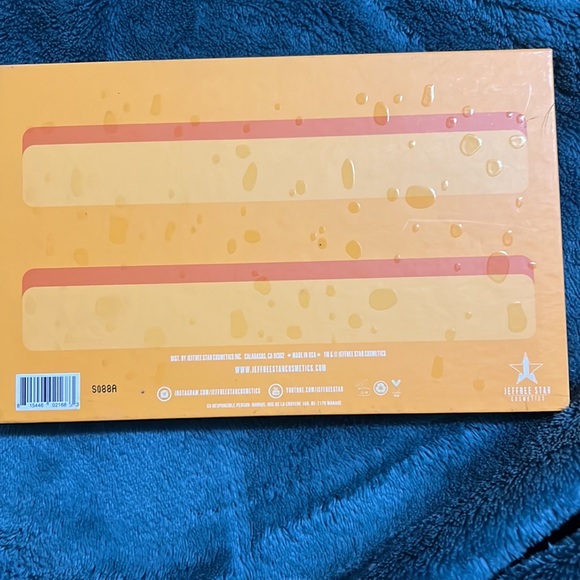 Discontinued Thirsty Palette! - Picture 2 of 3